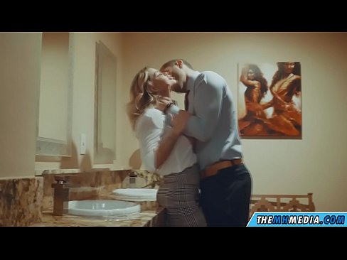 ❤️ Кад те прсата плавуша заведе у јавном тоалету ❤❌ Слутс на sr.fotonovelasxxx.ru